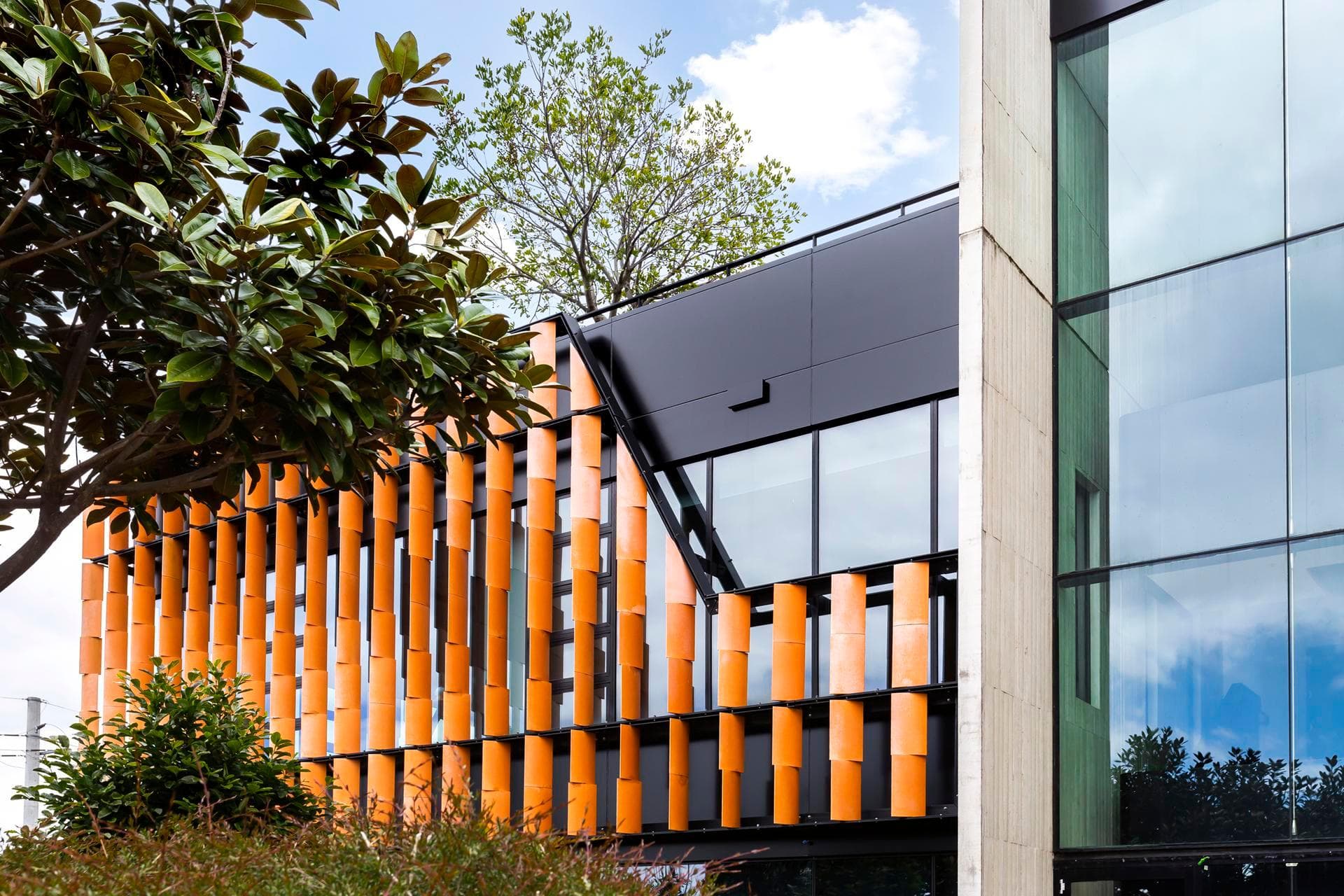 Close-up of ALPOLIC™ NC/A1 recladding panels delivering clean lines and durable finish