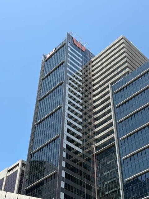 Close-up of ALPOLIC™ NC/A1 façade installation on 275 Kent Street