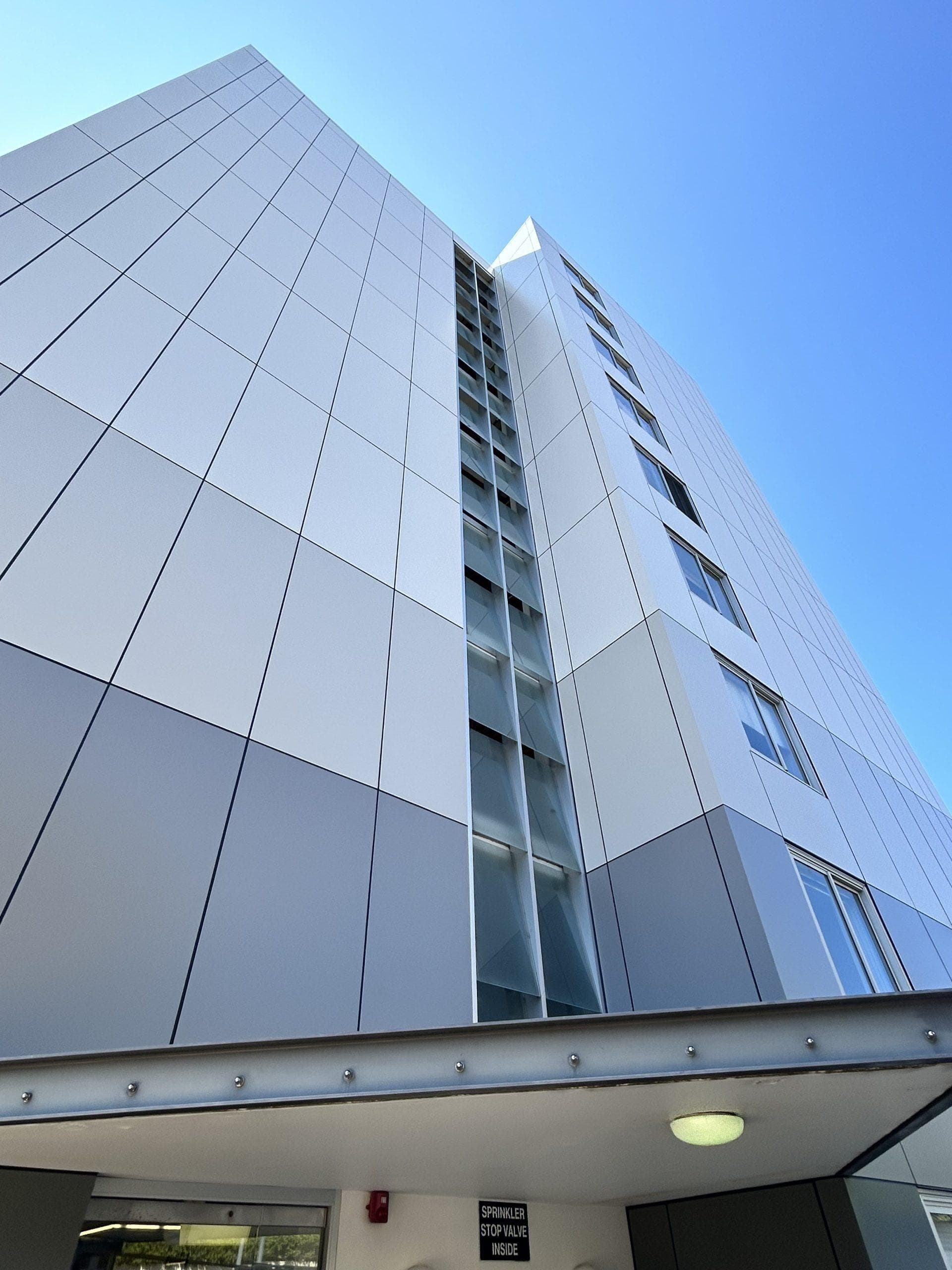 Alpolic NC Cladding Installed on High Rise in Sydney