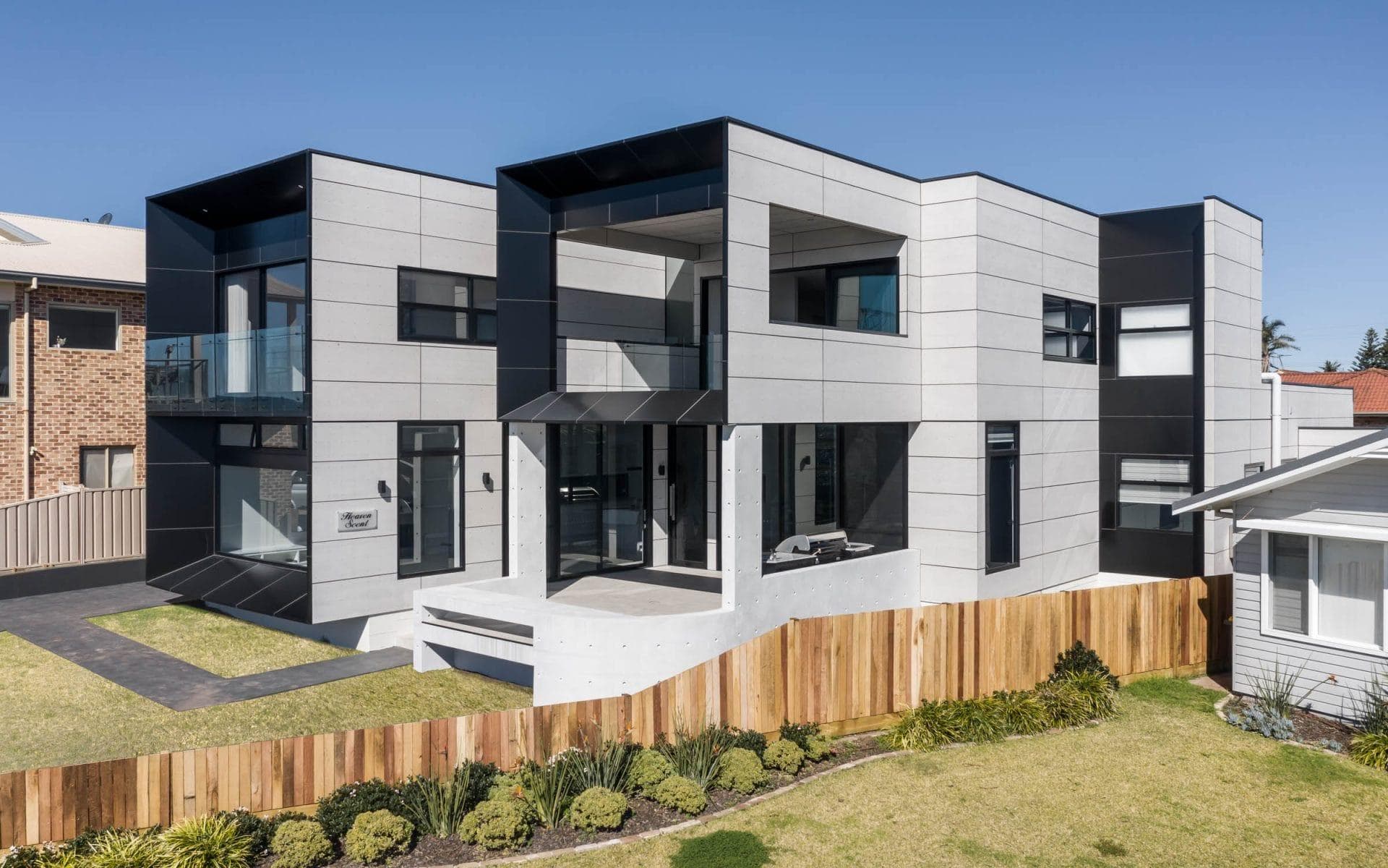 Aerial view of The Icon residence showcasing ALPOLIC™/fr cladding with ocean backdrop